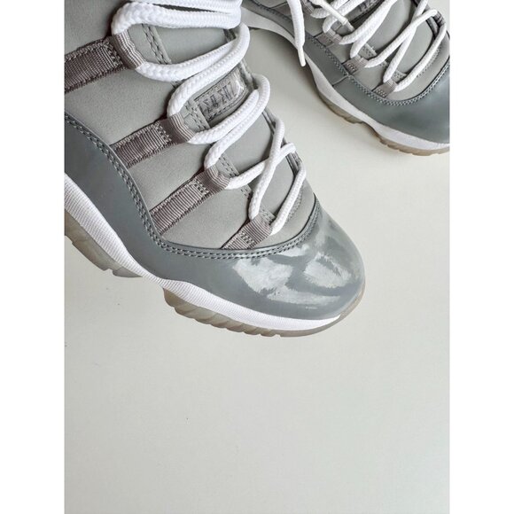 NIB 2010 NIKE Air Jordan 11 Retro Cool Grey Leather Lace Up Sneakers, Size 11 - Picture 5 of 16